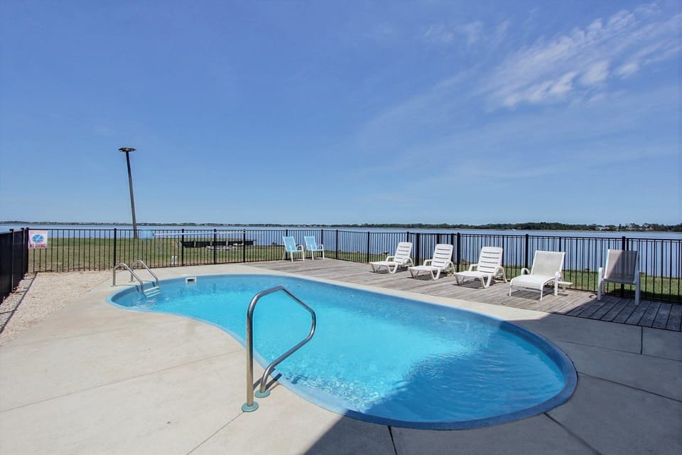 Private Pool Area