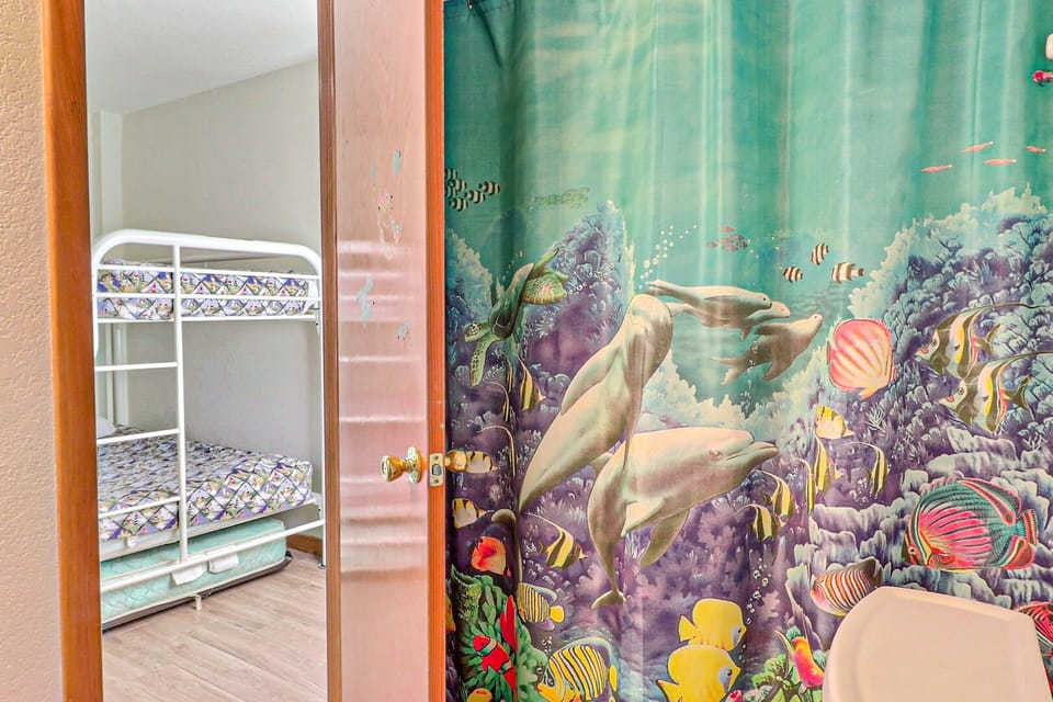 The Full Bathroom keeps everyone on the Ground Level comfortable.