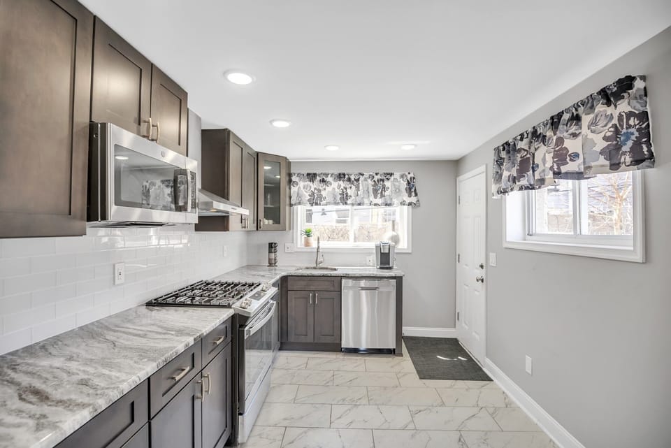 Room, Indoors, Kitchen, Flooring, Building