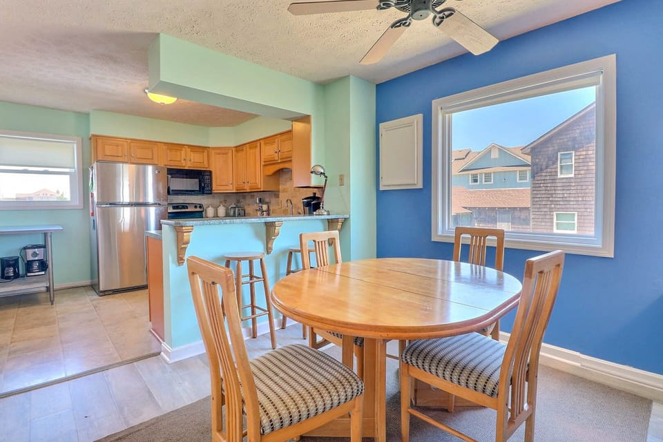 The open-concept layout is welcoming and bright!