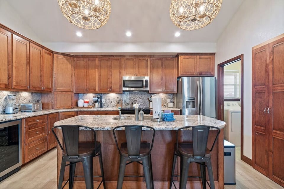 From everyday meals to gourmet creations, this kitchen is your canvas