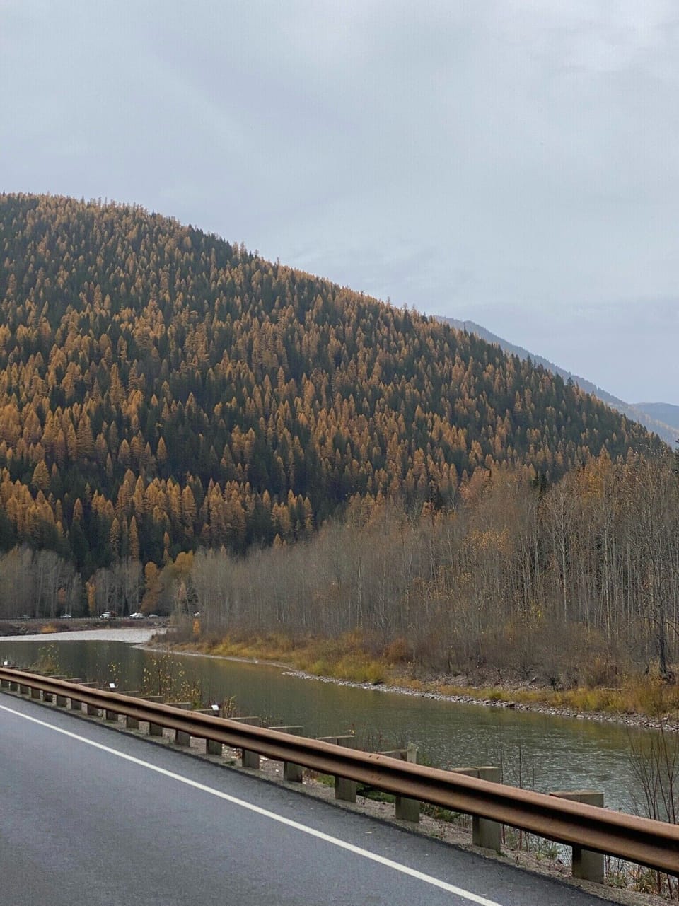 A beautiful drive anytime of year to the cabin!