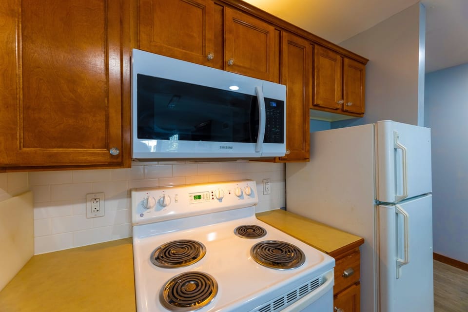 This kitchen is equipped with everything you need to cook and enjoy delicious meals during your stay!