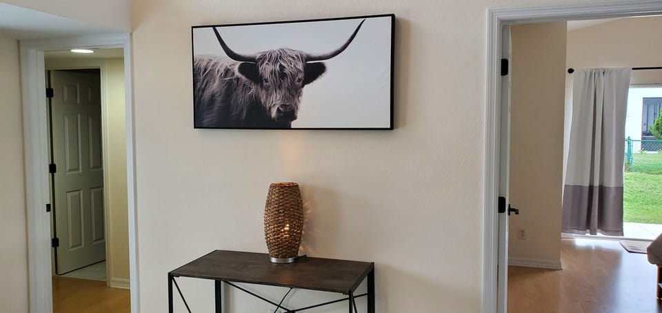 Entryway table