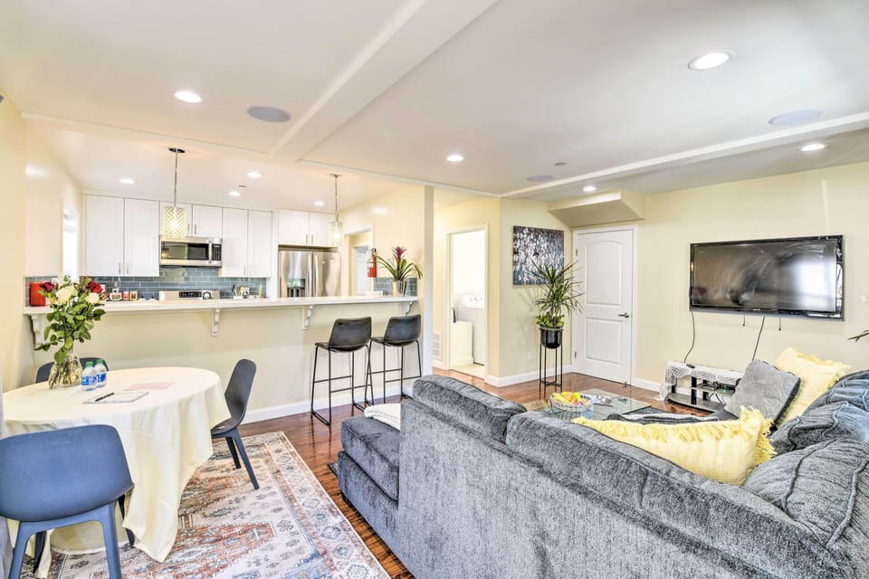 Living Room | Open Layout