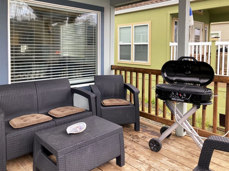 Relax and chill on the porch with a harbor AND ocean view