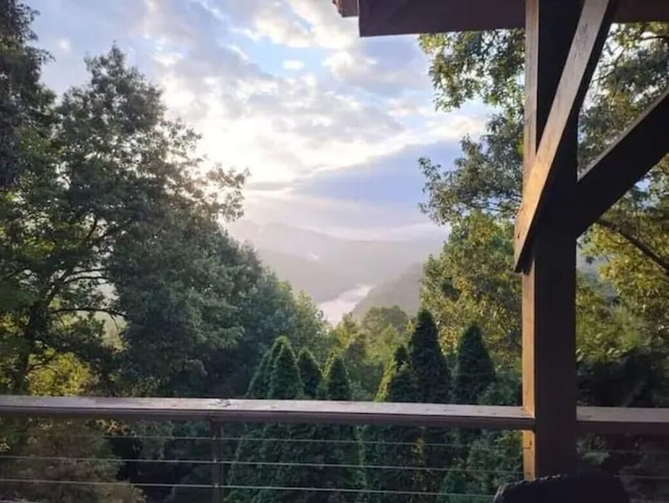 Beautiful Mountain Sunrise!