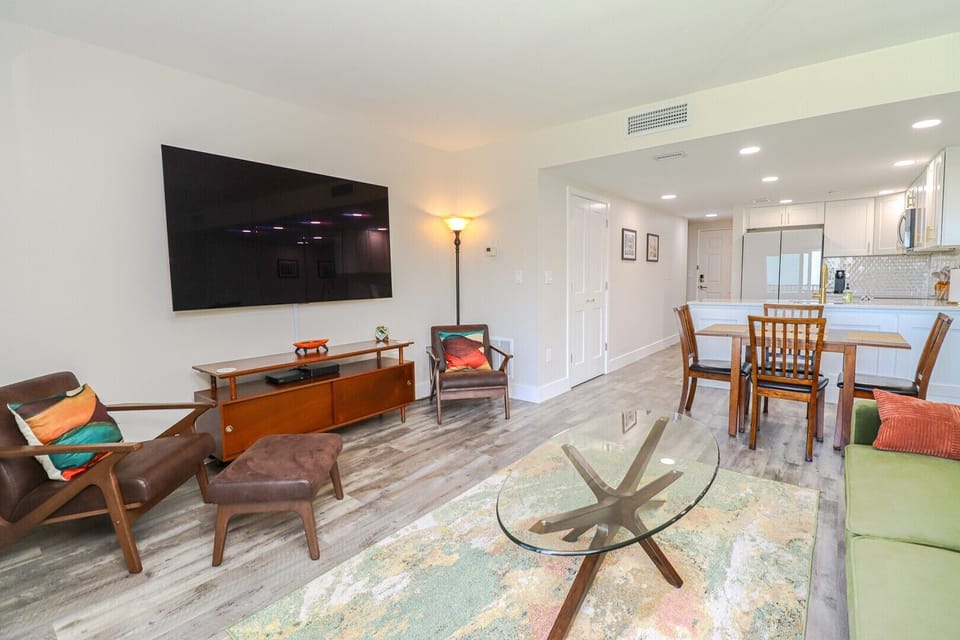 St. Augustine Beach Rentals Living Room