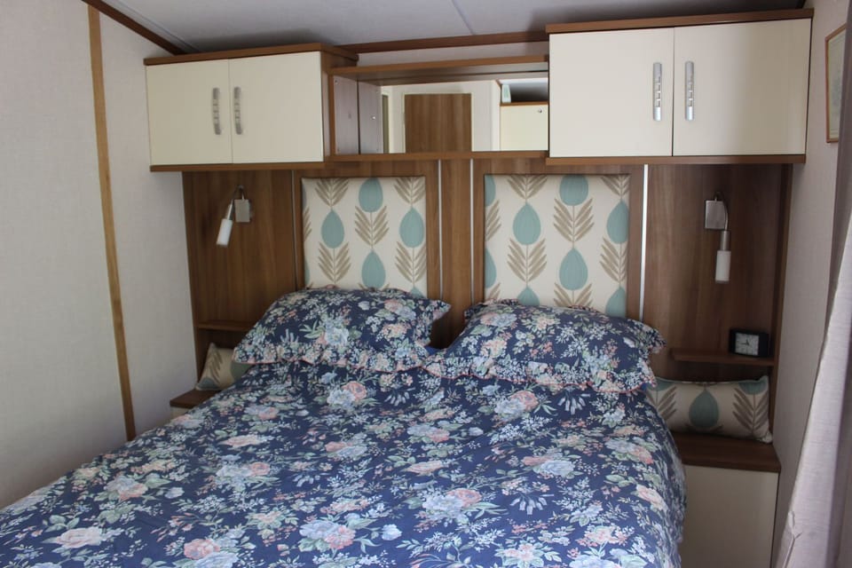 Bedroom 1 with king sized bed