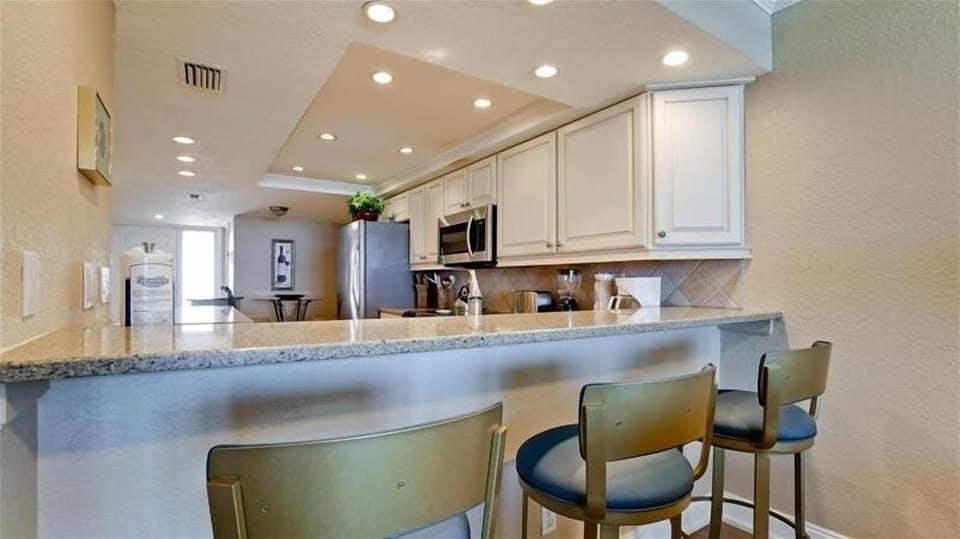 Breakfast Bar
