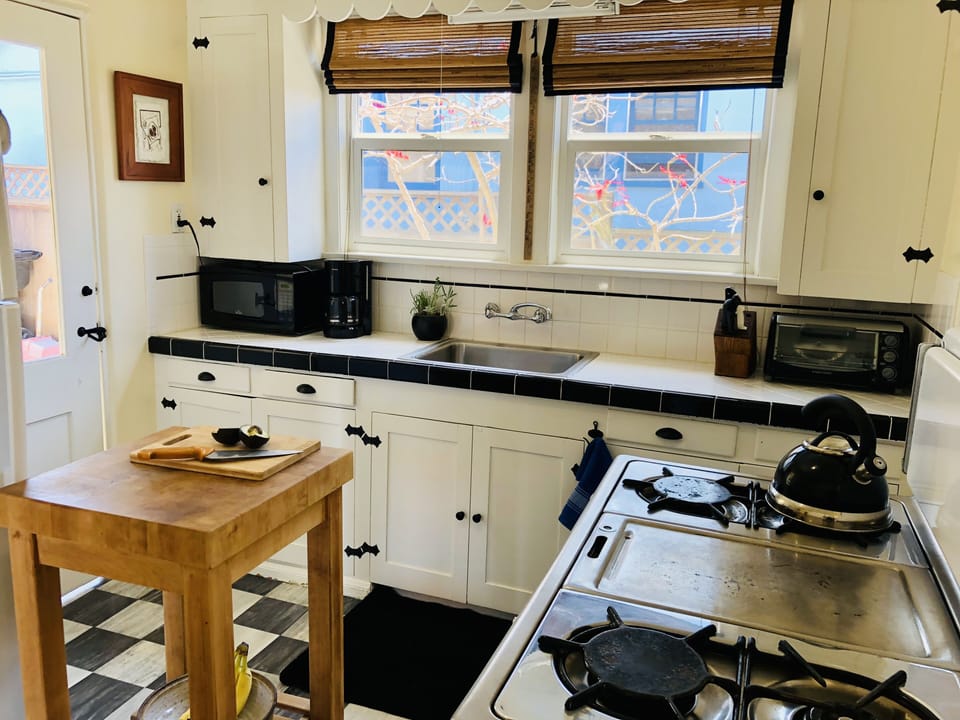 Vintage kitchen with moveable butcher block