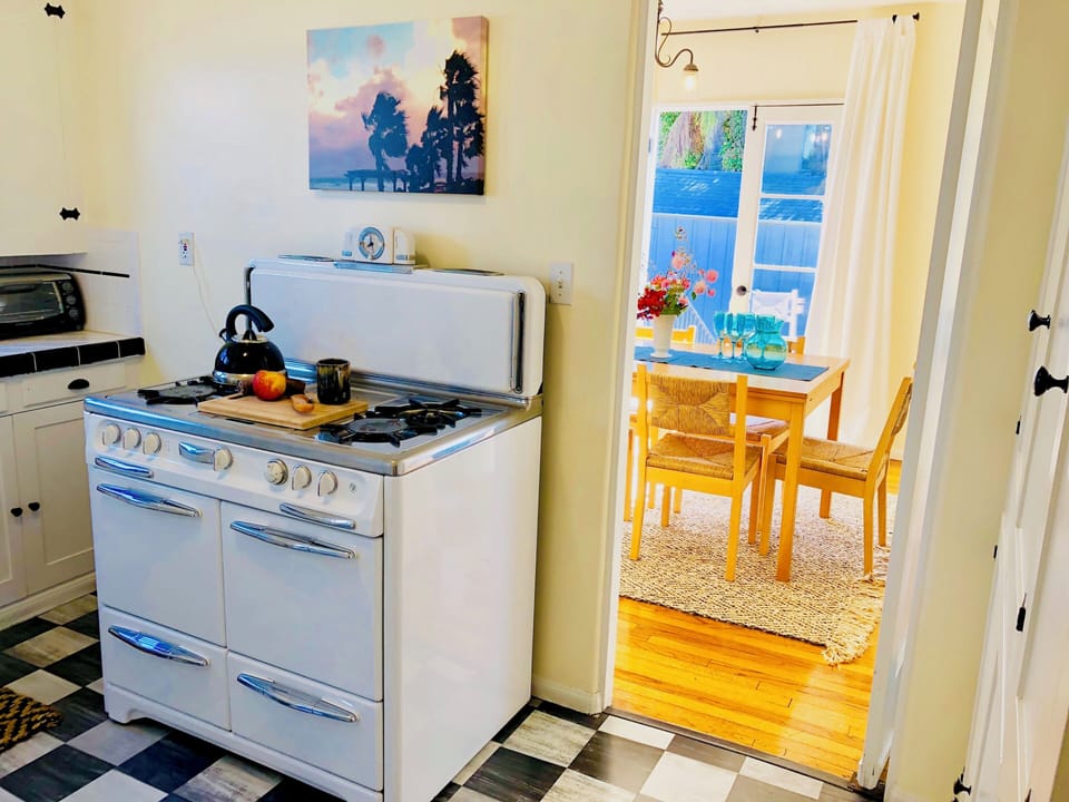 Note gas stove - works like a charm!