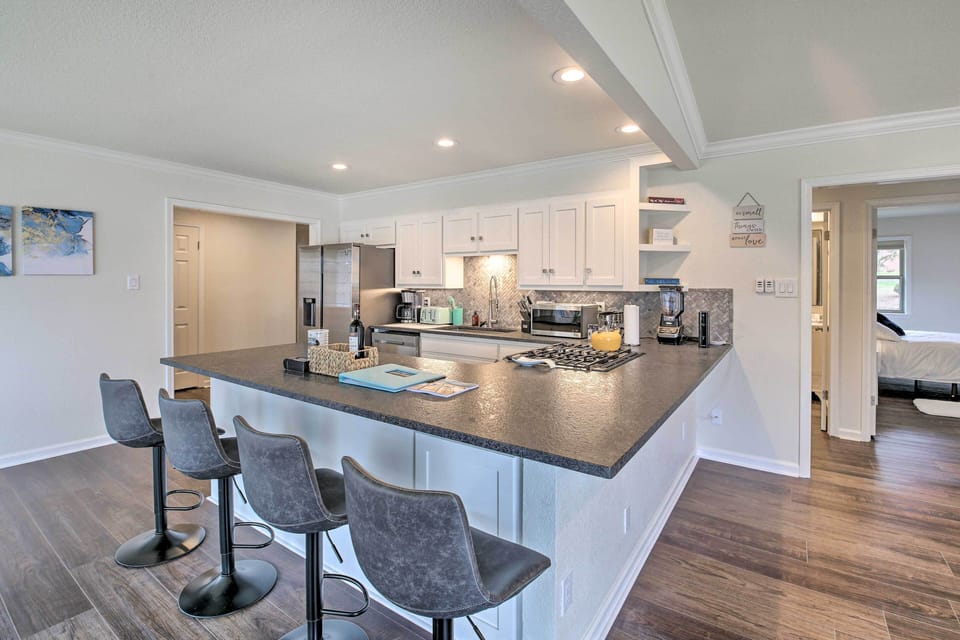 Kitchen | Water Filter | Spices | Trash Bags | Paper Towels