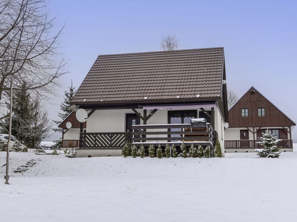 Sky, Plant, Building, Snow, Window, House, Wood, Tree, Siding, Cottage