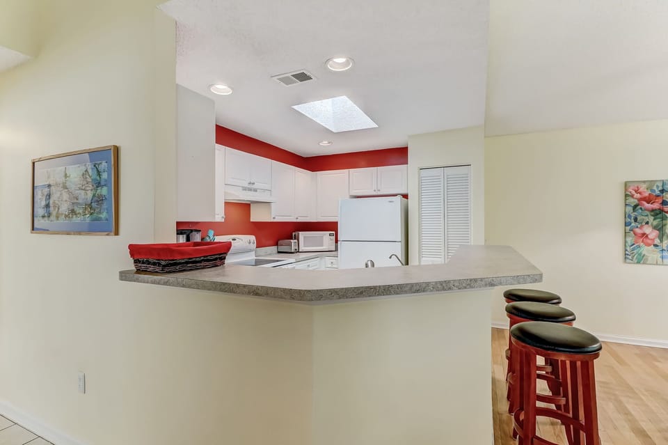 Kitchen island with 3 barstools
