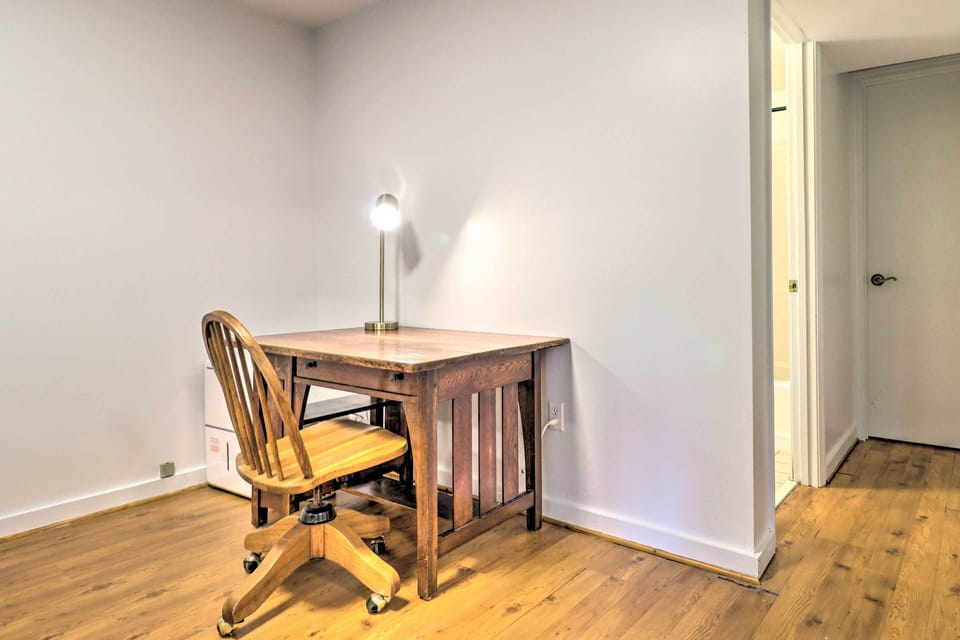 Game Room | Laptop-Friendly Workspace