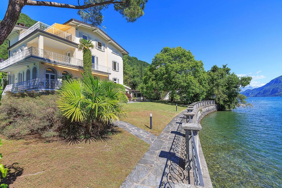 Villa Laurenza - Vassena, Lake Como - NORTHITALY VILLAS Vacation rentals