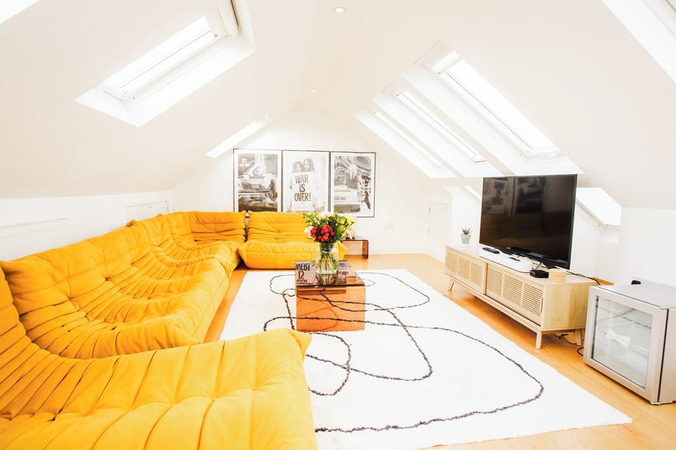 Loft cinema room