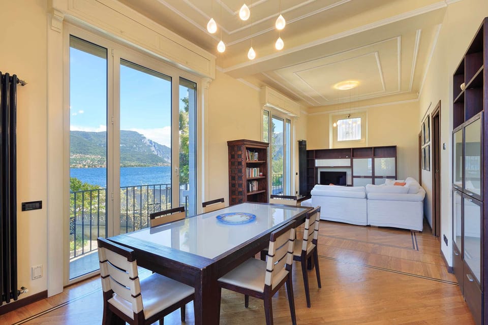 Villa Clarissa, Vassena, Lake Como - NORTHITALY VILLAS lakefront vacation villa 