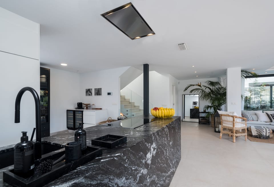 Kitchen island