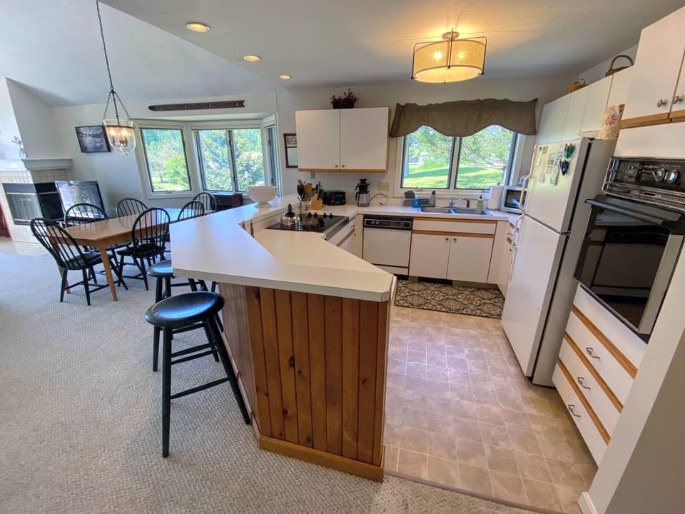 Kitchen in summer