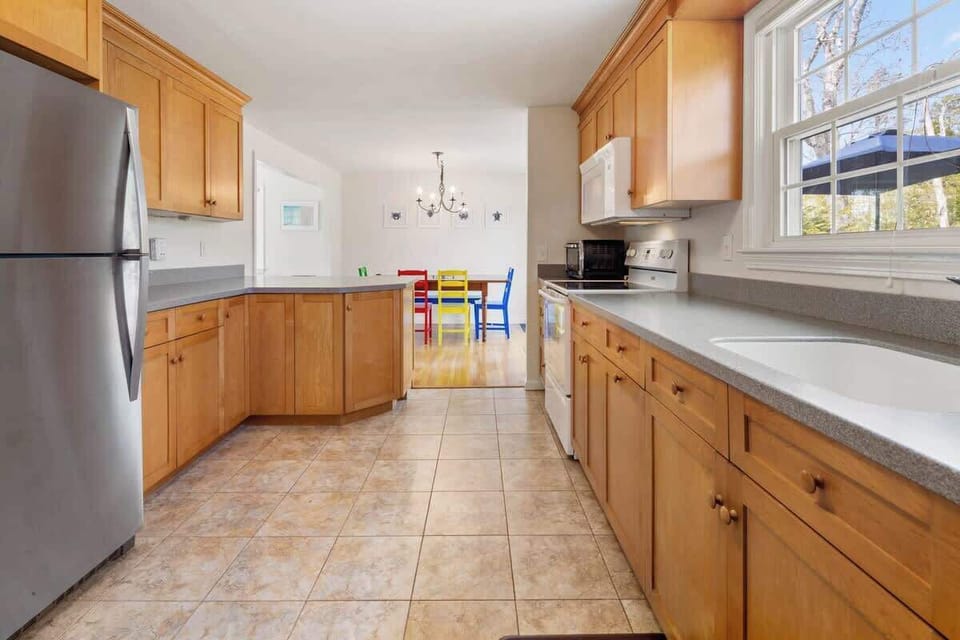 Fully equipped kitchen