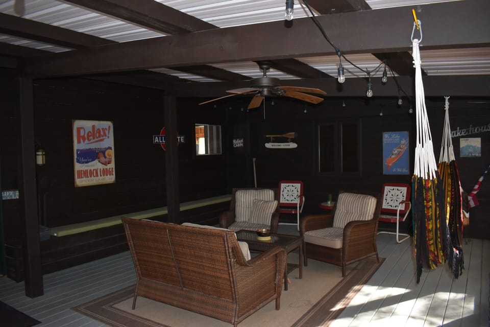 Come relax in our screened in porch!