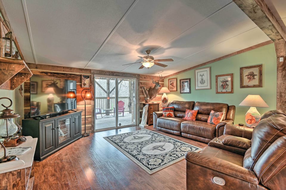 Greenbrier Vacation Rental | 3BR | 2BA | Step-Free Access | 2,200 Sq Ft