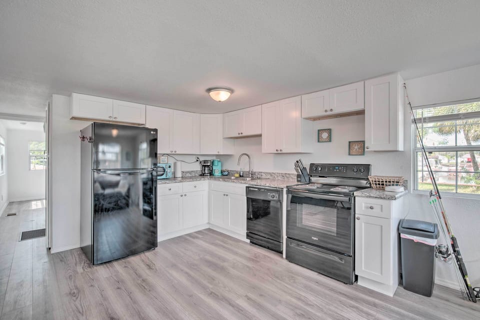 Fully Equipped Kitchen | Cooking Basics
