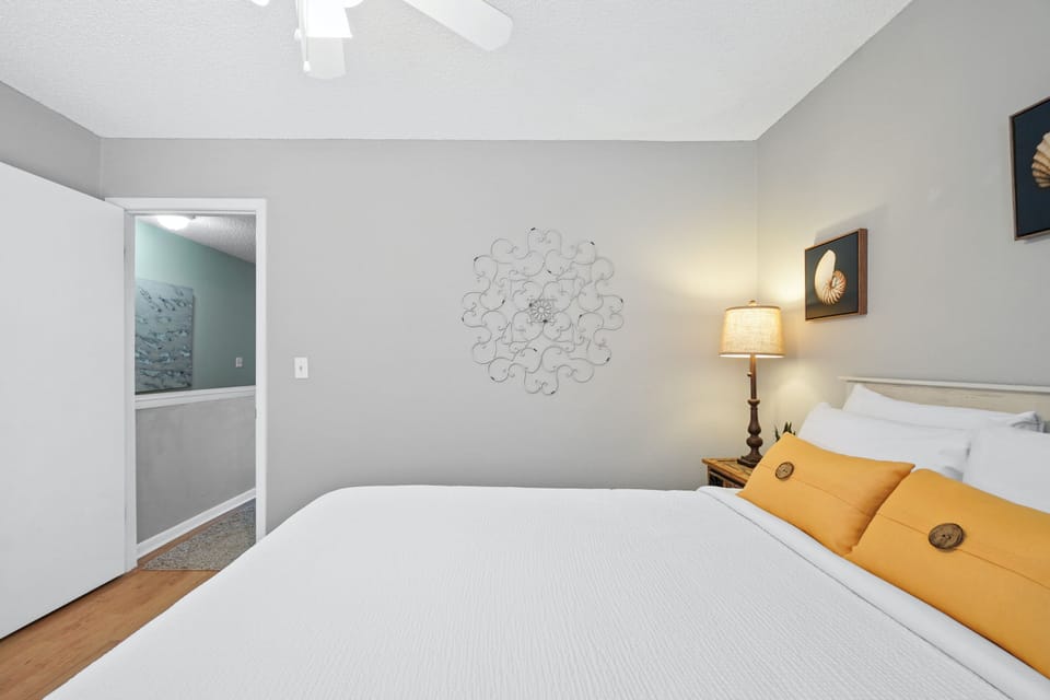 2nd Bedroom