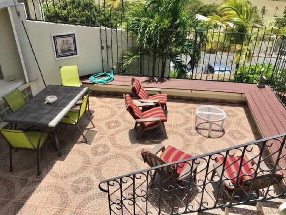 upper veranda