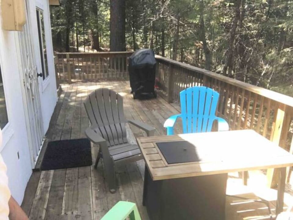 Enjoy the large deck w fire pit extends the living room.