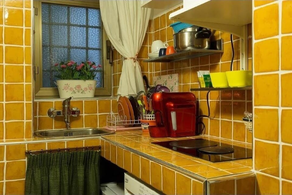 Kitchen area