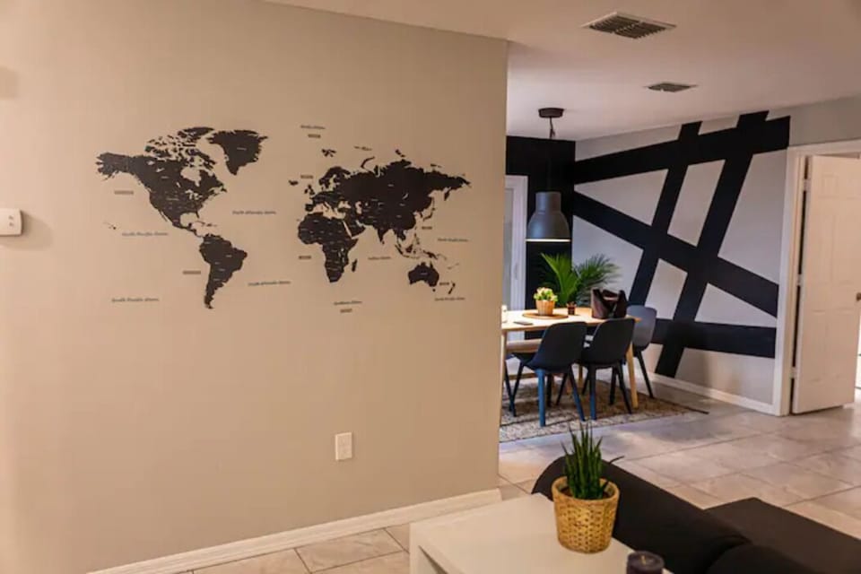 Make sure to pin where your group is visiting from!

