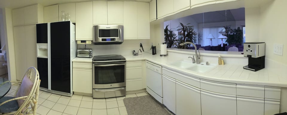 Prepare your favorite meals at the spacious, fully equipped kitchen.