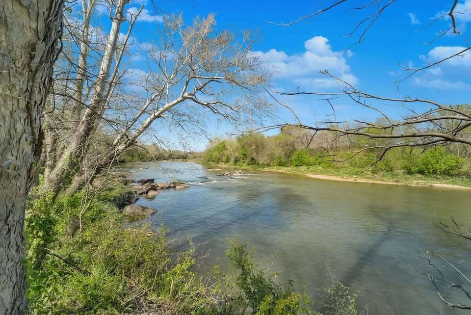 Pretty Close the River ♥