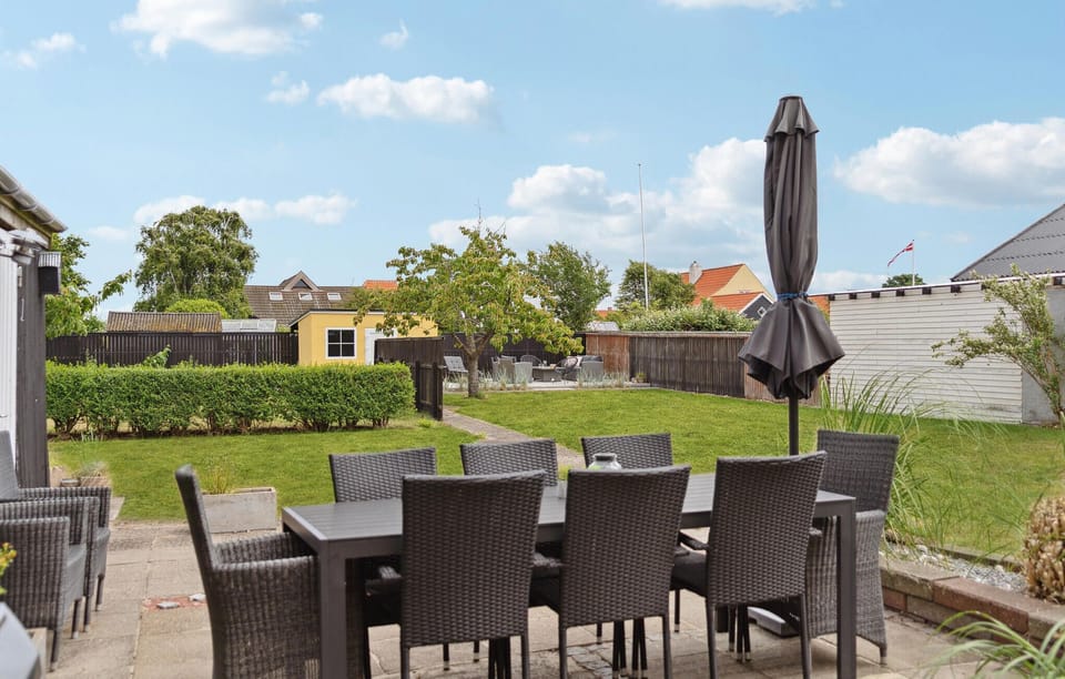 balcony-terrace