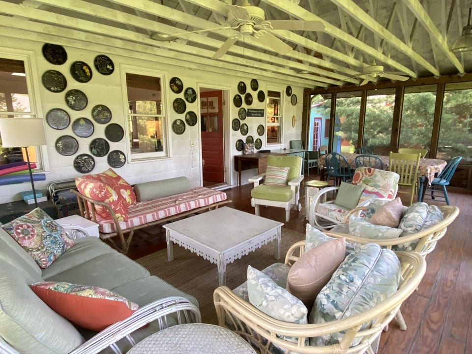 Seriously, the best porch! 