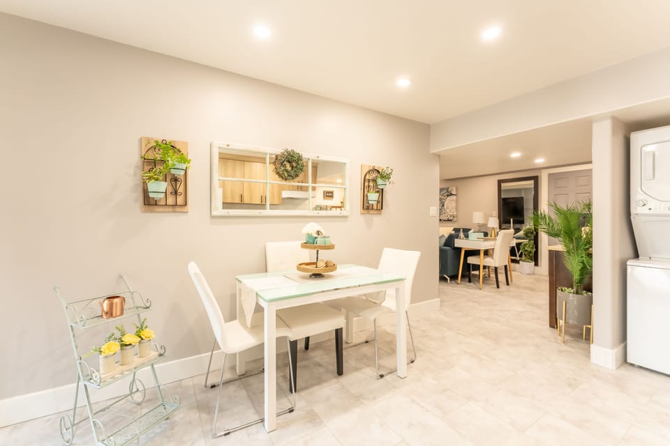 Kitchen:  light, bright, clean and airy!