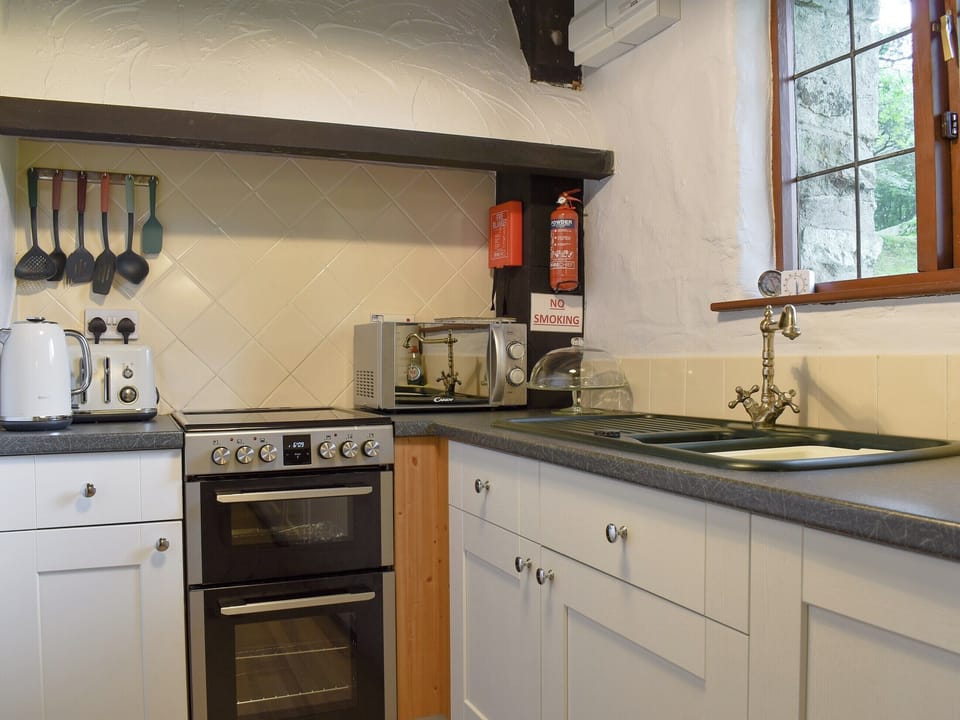Kitchen | Ivory Cottage, Woolacombe