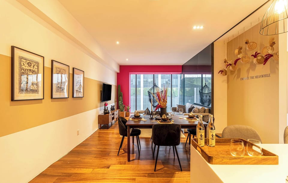 El mobiliario, la decoración y los servicios pueden variar ligeramente.