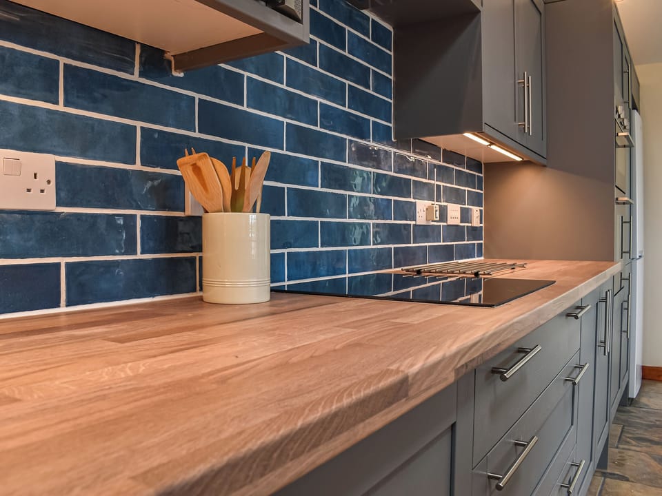 Kitchen | The Threshing Barn - The Threshing Barn and The Shippen, Bucks Cross, near Bideford