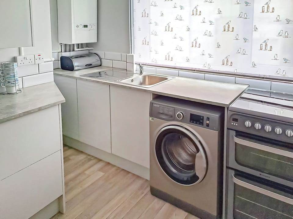 Kitchen | Helen&rsquo;s View, Torpoint