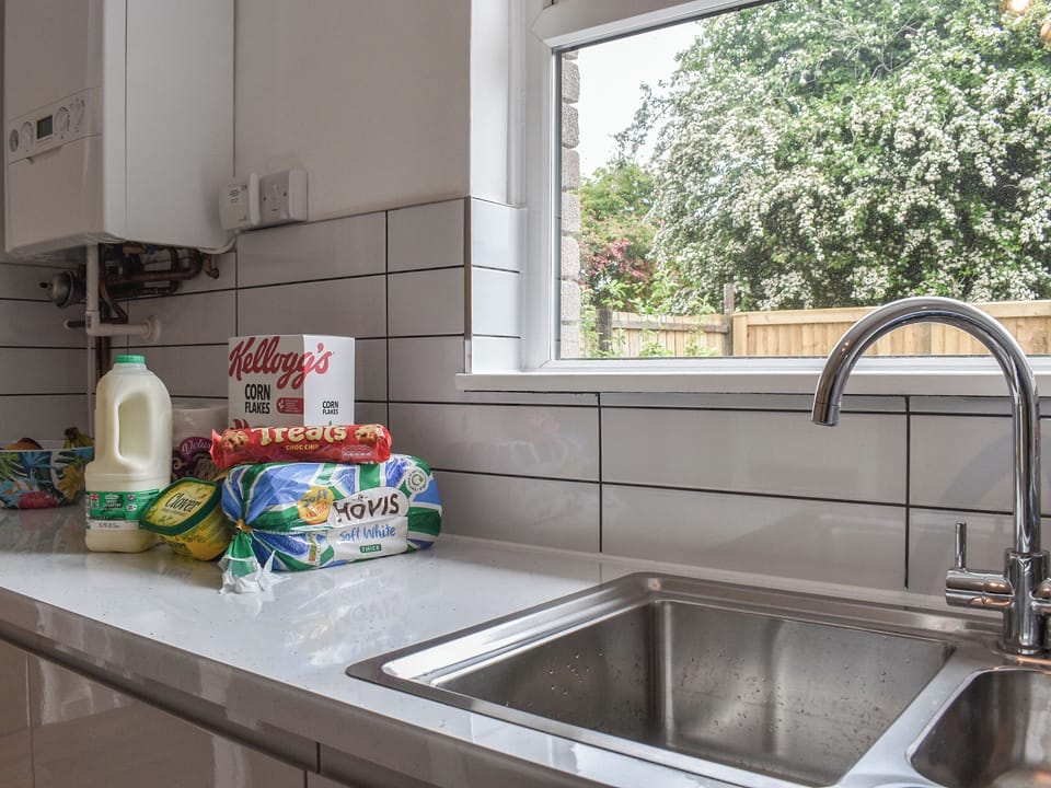 Kitchen/diner | Greenbank Cottage, Torrington