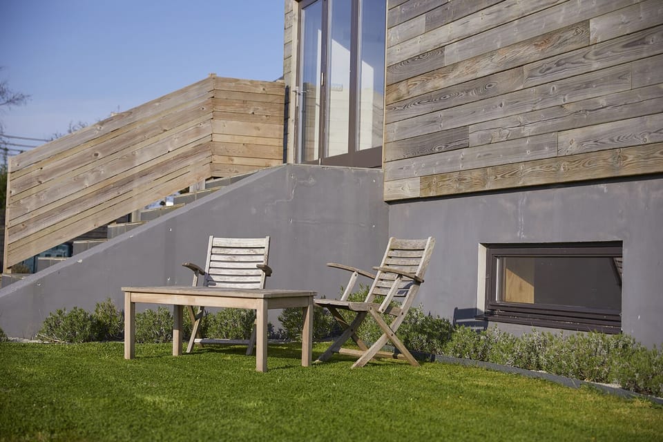 outside seating area