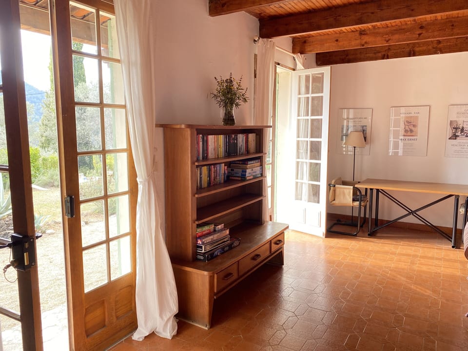 Living room onto the terrace