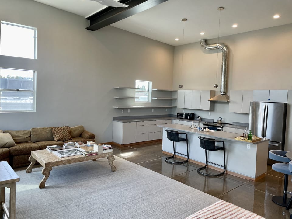 kitchen/living