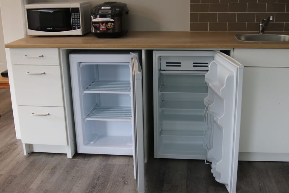 Fridge and freezer