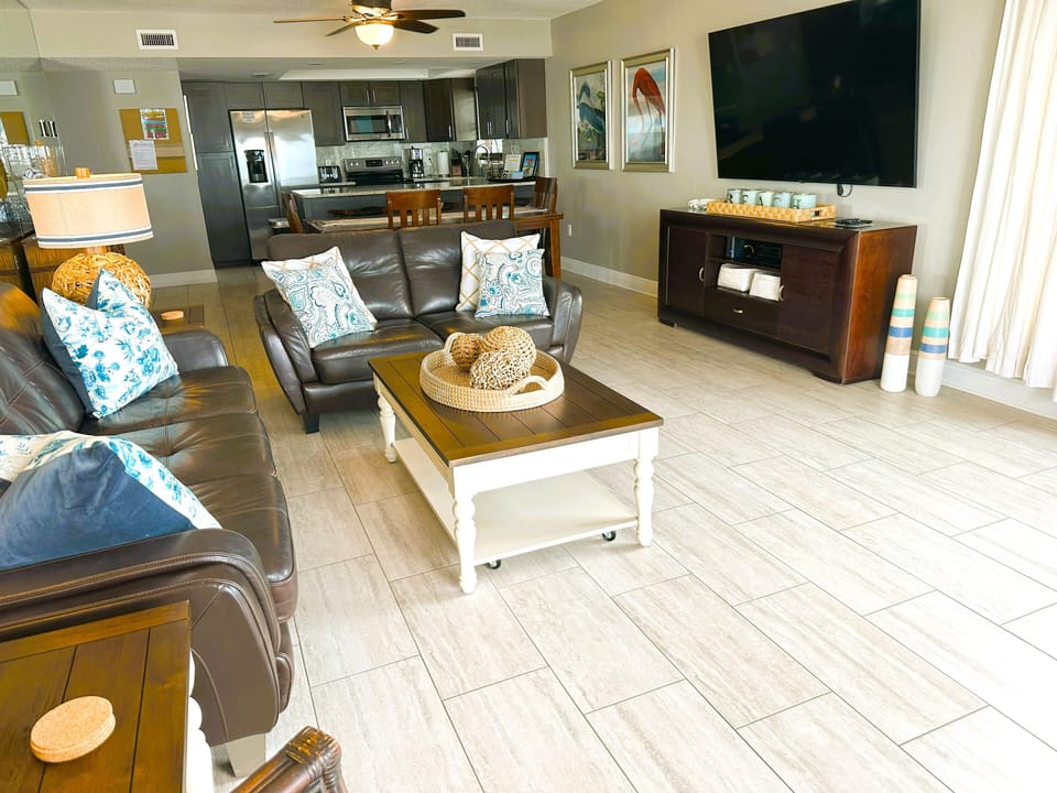 0c36e074-7a8e-4808-b34d-c12d125b4b92