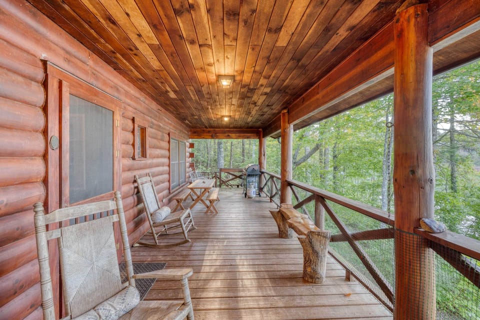 Private Deck
